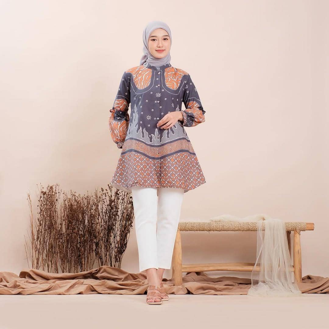instagram.com/batikuindonesia