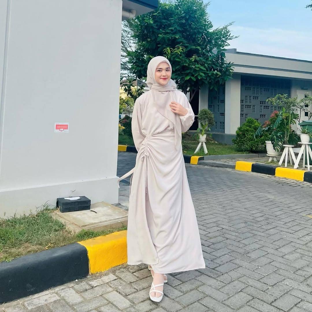 instagram.com/leonyreginaa