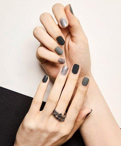 7 Ide Nail Art Polos Elegan Kuku Manis