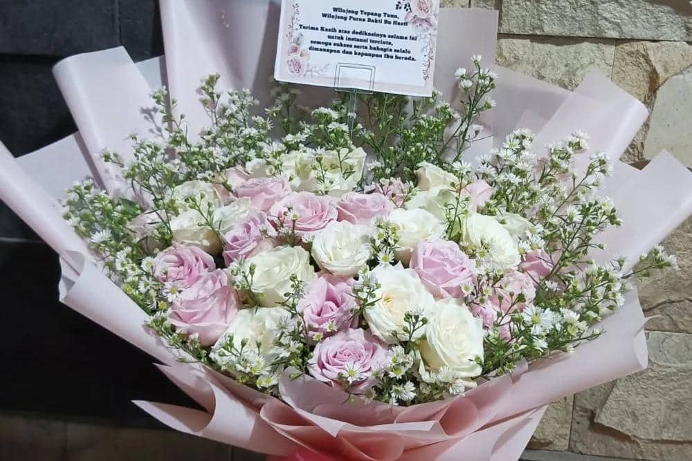 instagram.com/karangan.bungabandung1