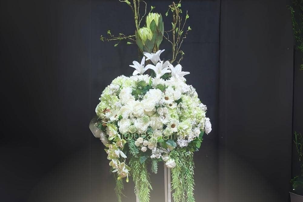 instagram.com/graciaflorist