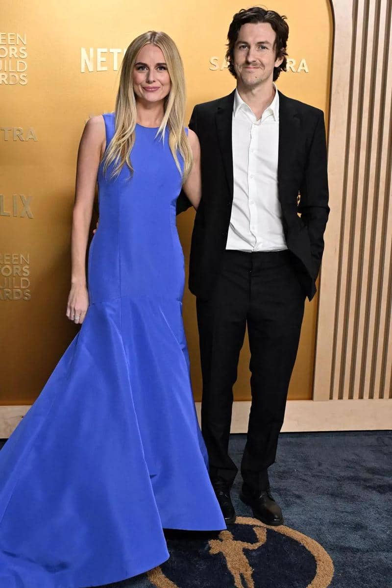 Ertak qahramonlari bilan porno filmlar