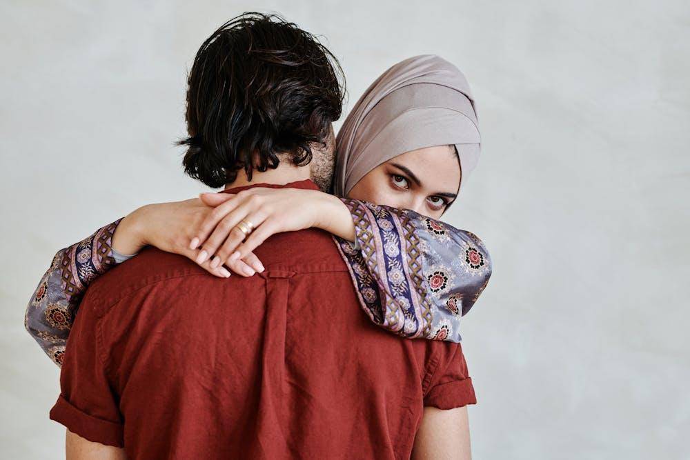 7 Alasan Suami Dilarang Selingkuh dalam Ajaran Agama Islam 