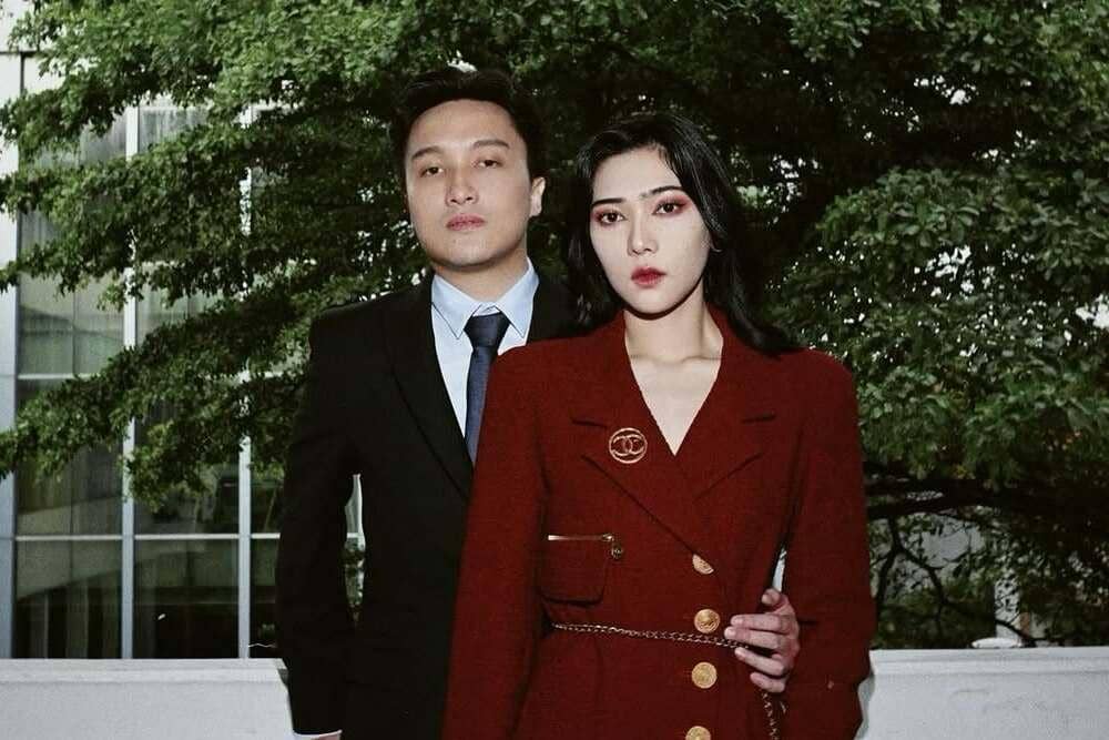 Instagram.com/isyanasarasvati