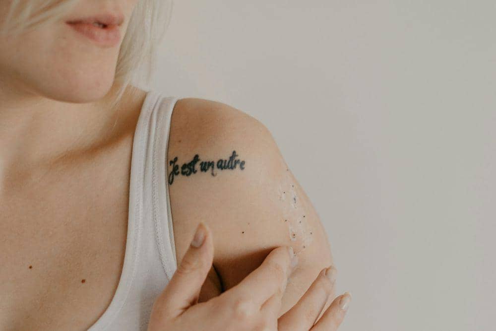 ilustrasi eksfoliasi kulit (unsplash.com/Amplitude Magazin)