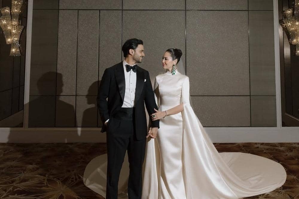 Instagram.com/pevpearce