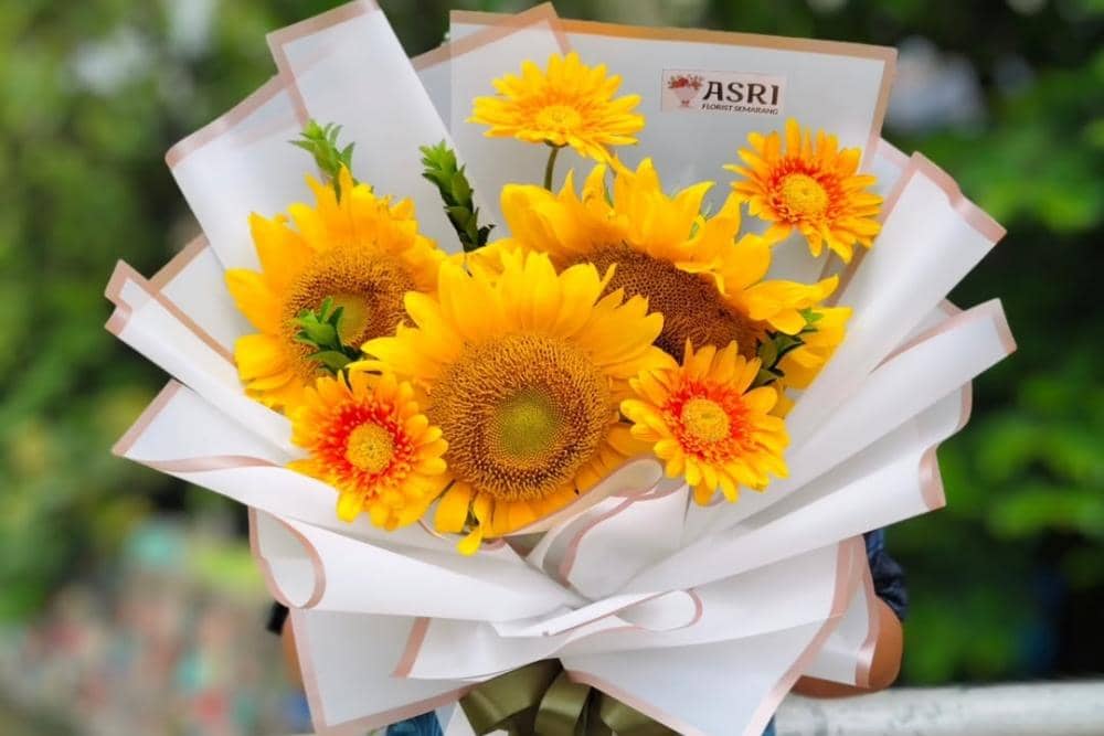 instagram.com/asrifloristsemarang