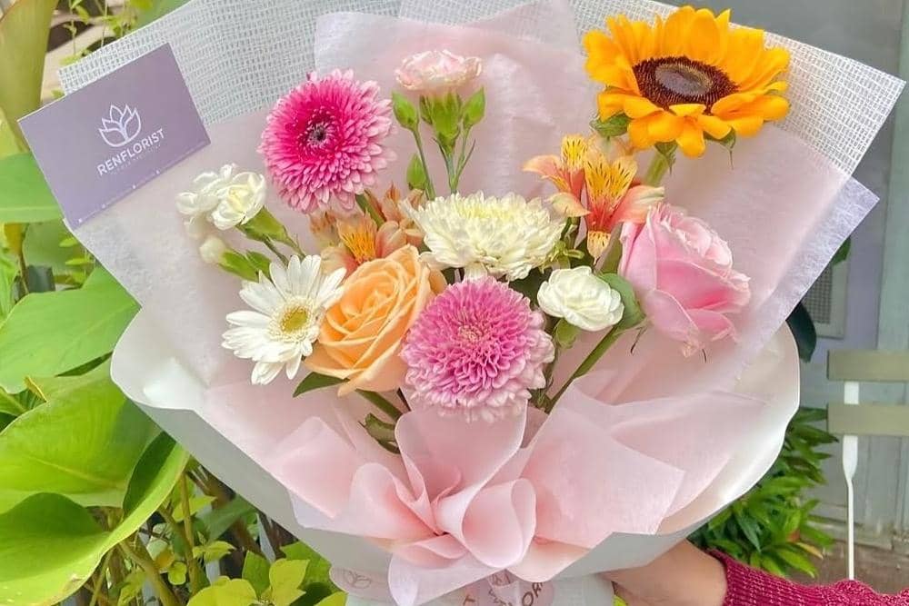 instagram.com/ren_florist