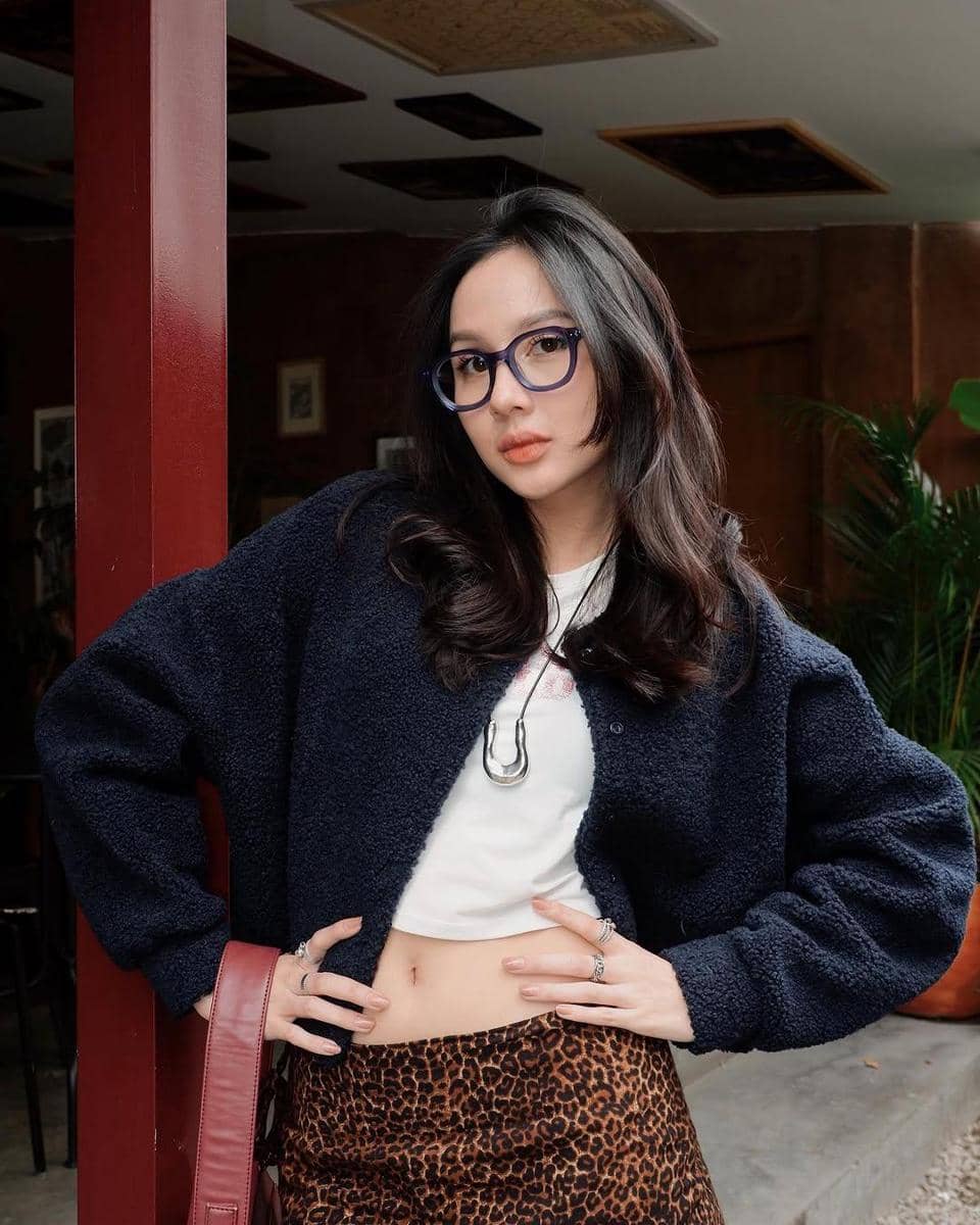 instagram.com/athayaa.z