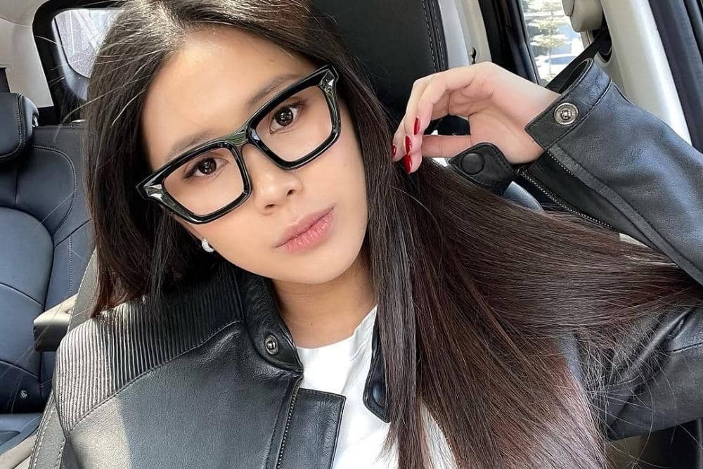 instagram.com/varen.ren