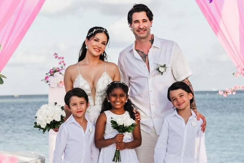 Instagram.com/sunnyleone