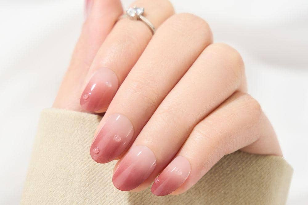 popbela.com/Eze Nails