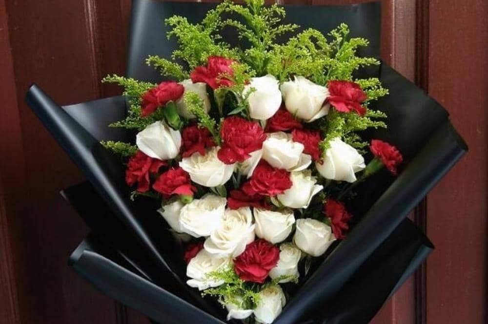 instagram.com/podomoroflorist