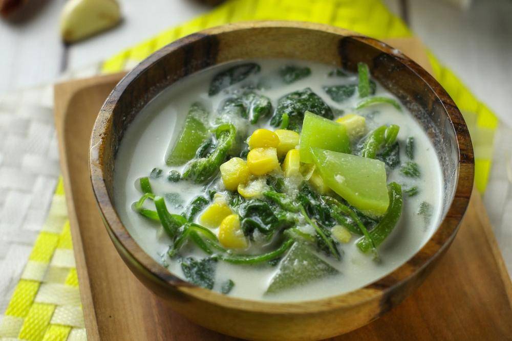 10 Menu Sahur Berkuah yang Mudah, Nikmat, dan Bergizi