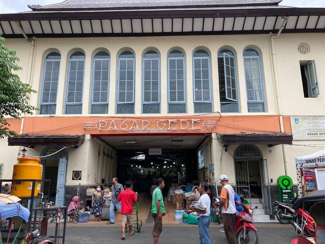 Google Maps/Ruby Tuesday