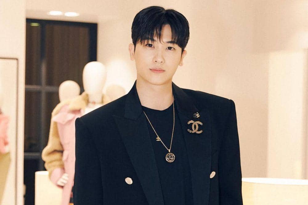 instagram.com/phs1116