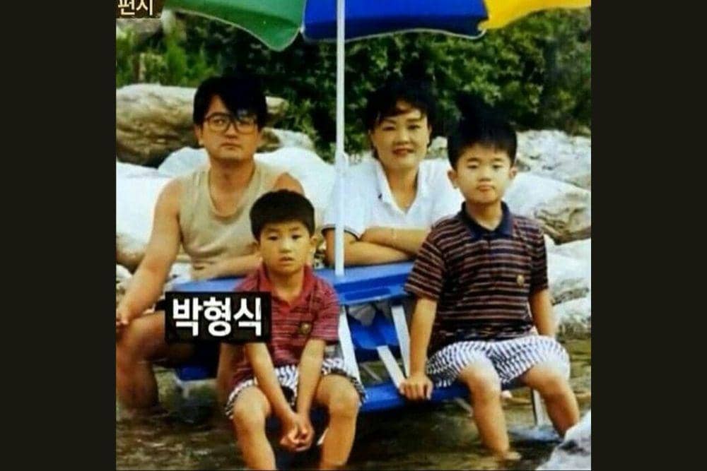 facebook.com/Park Hyung Sik International