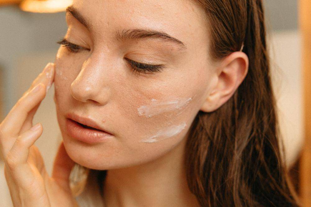 sunscreen emina untuk umur berapa