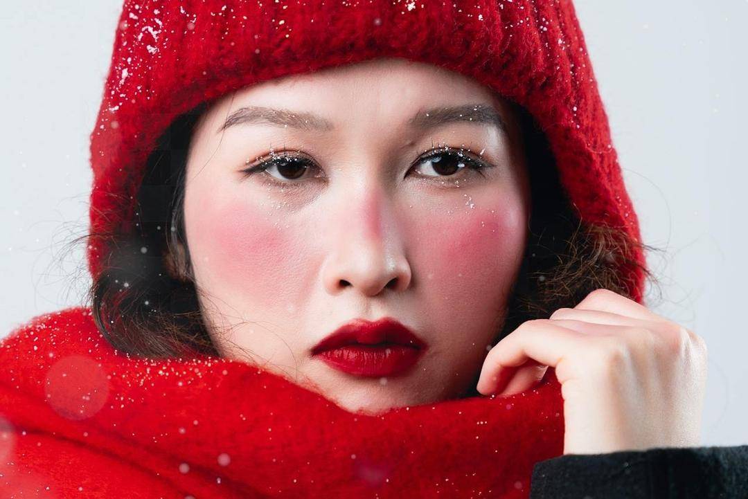 10 Rekomendasi Blush Warna Merah, Bakal Tren di 2025 