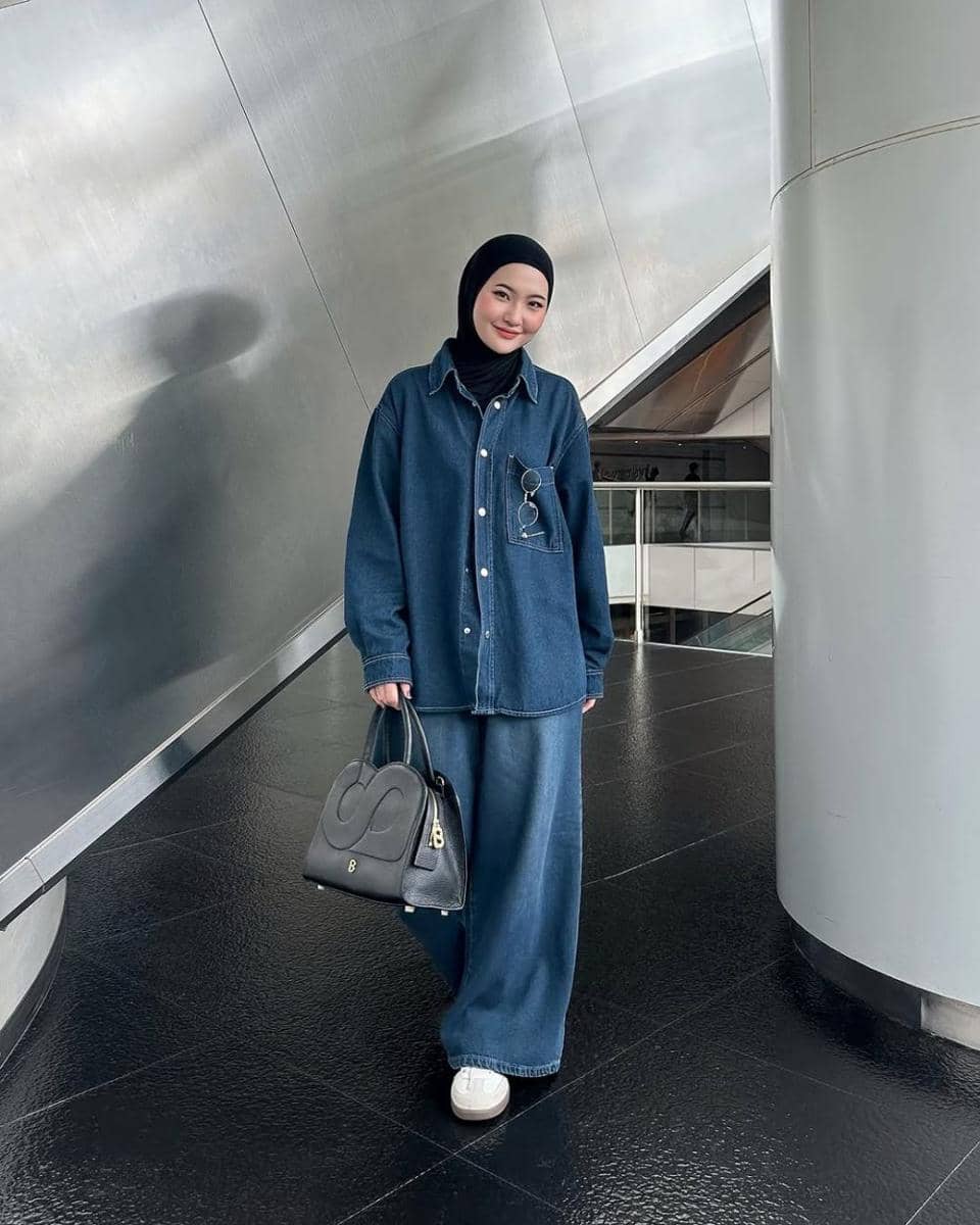 inspirasi padu padan wide leg jeans ala Intan Ghazella (instagram.com/intanghazll_)
