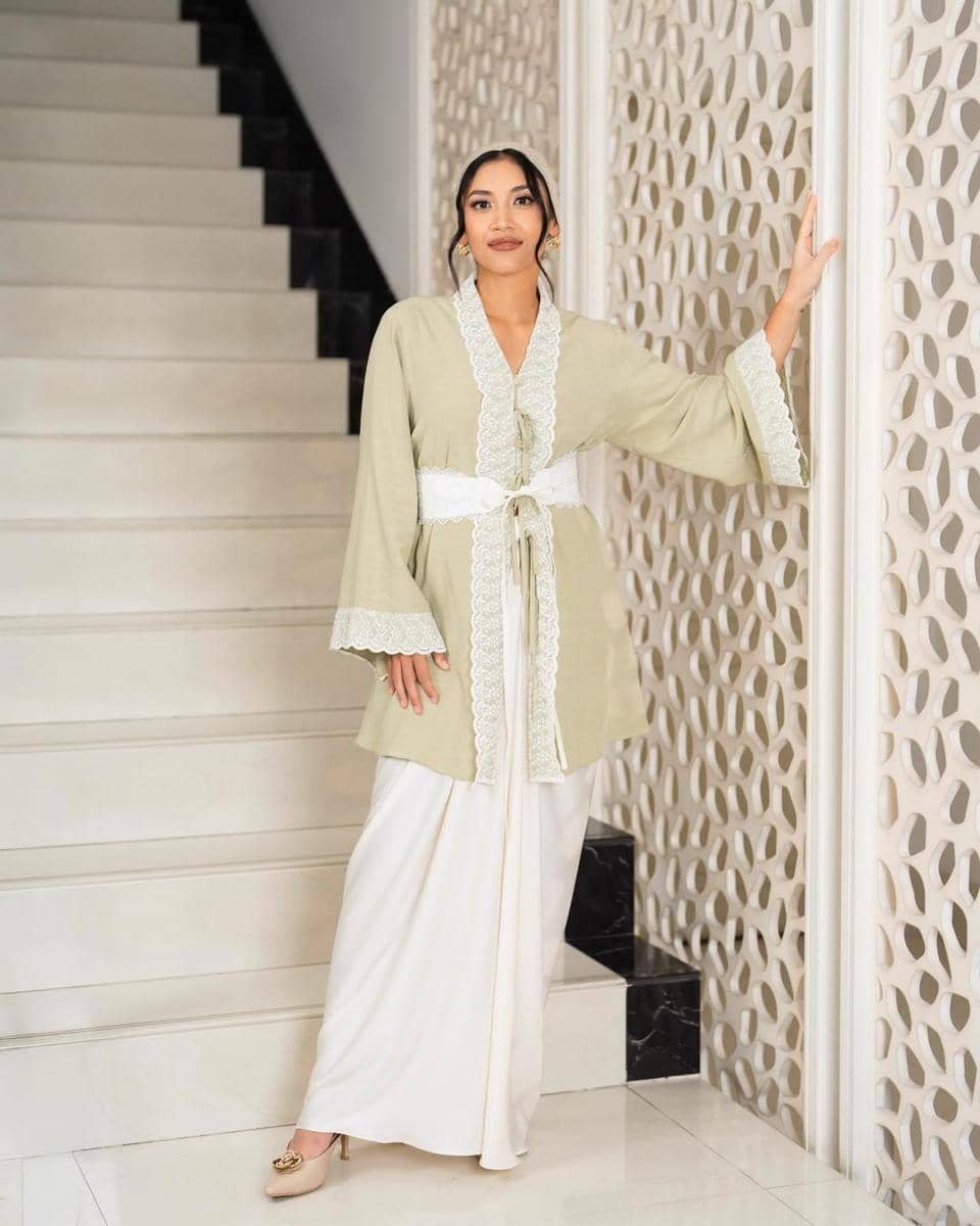 instagram.com/wearingklamby