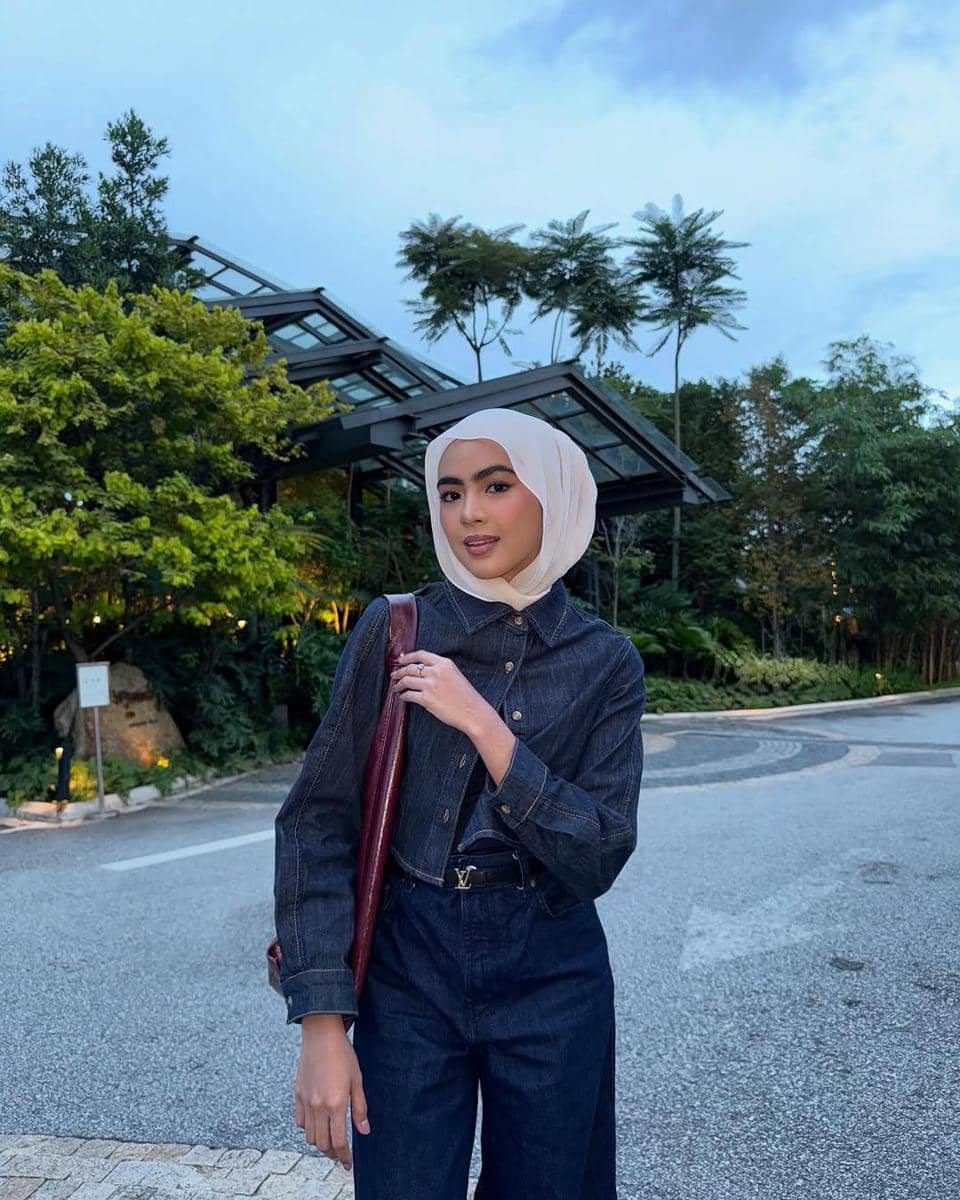 instagram.com/eryshaemyra