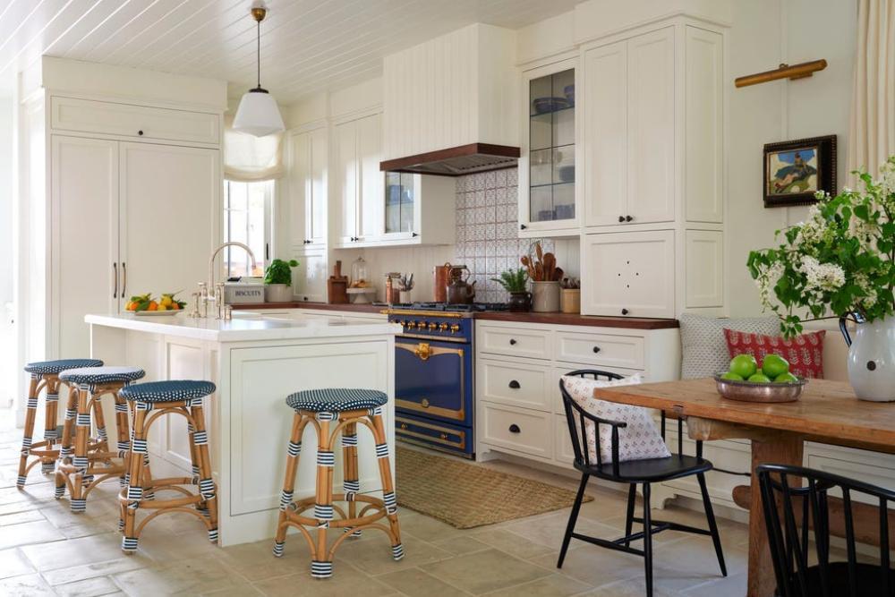 7 Ide Warna Cat Dapur yang Cerah dan Elegan
