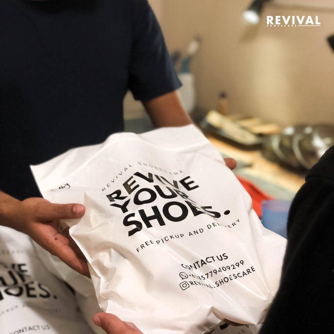 instagram.com/revival.shoescare