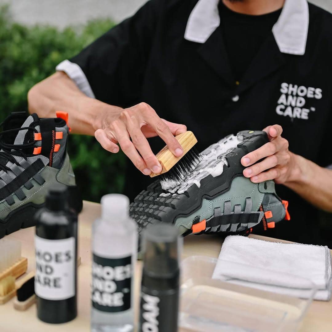 instagram.com/shoesandcare