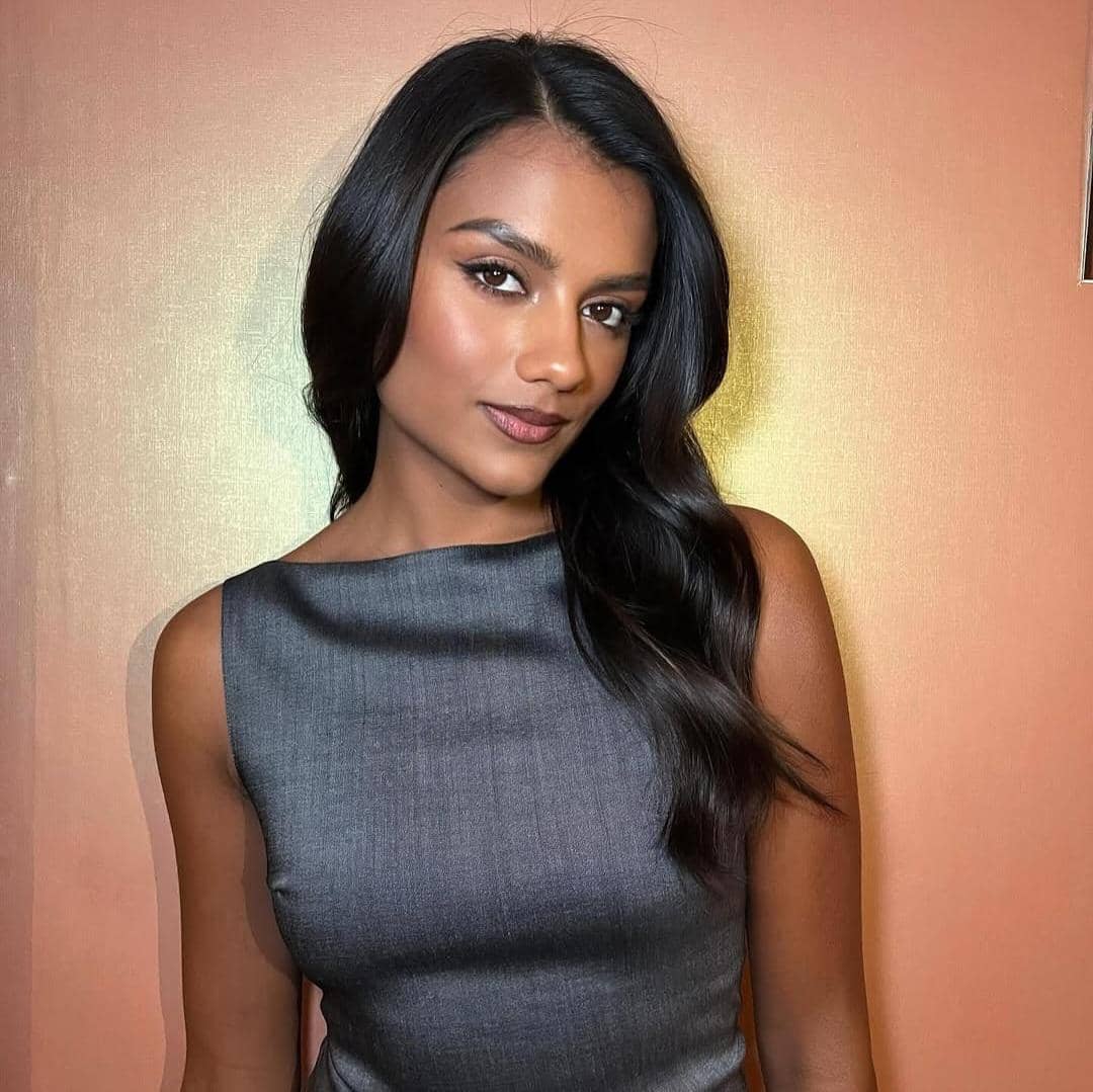 Instagram.com/simoneashley