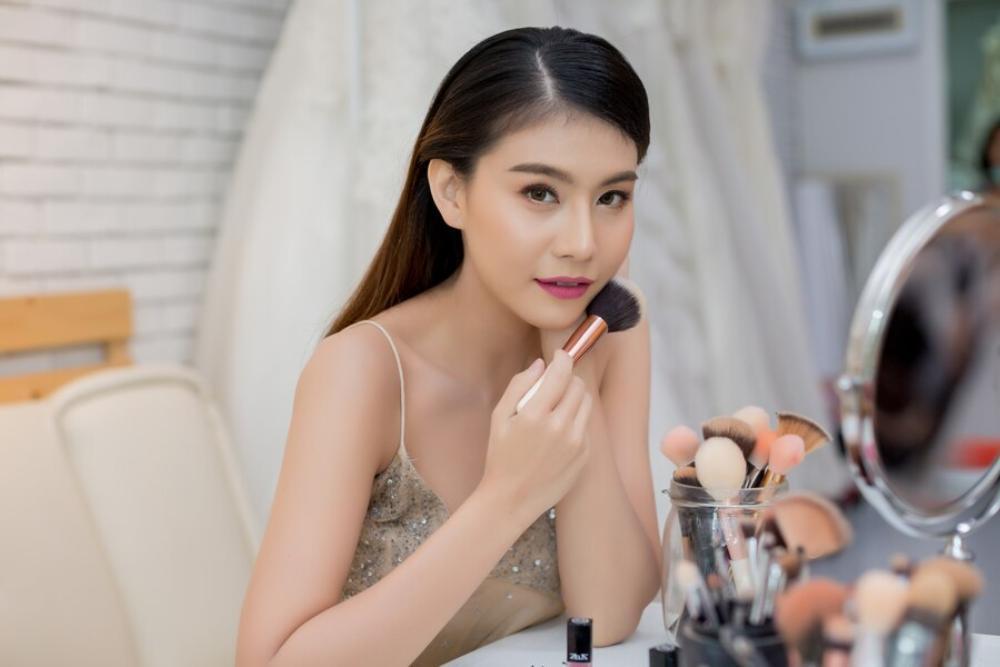 Perbedaan Skin Tint, Cushion, dan Foundation untuk Makeup, Pilih Mana?