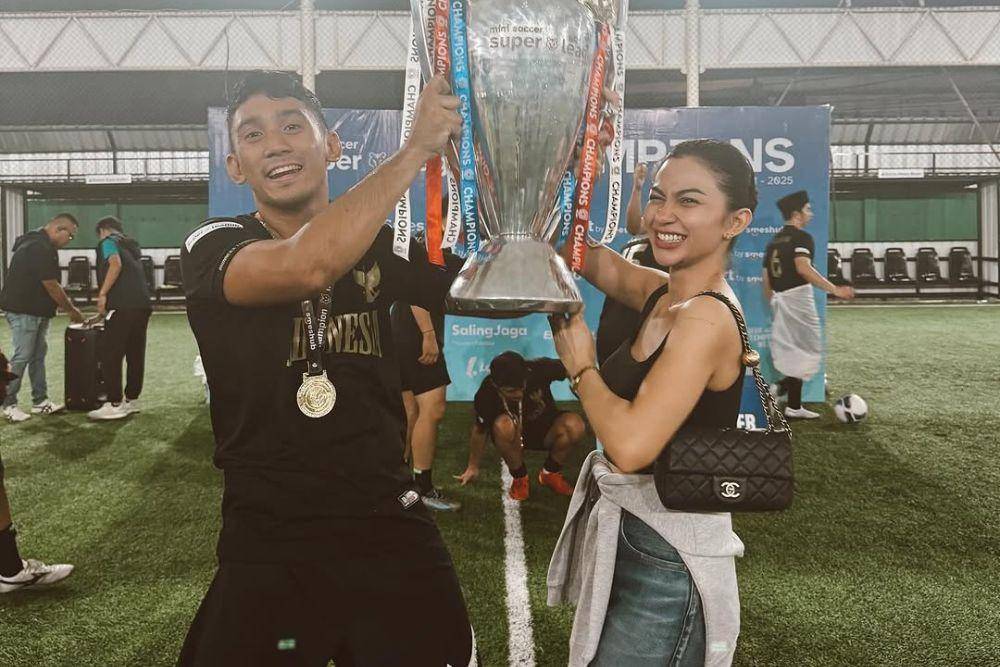 6 Gaya Pacaran Ariel Tatum dan Daffa Wardhana, Romantis!