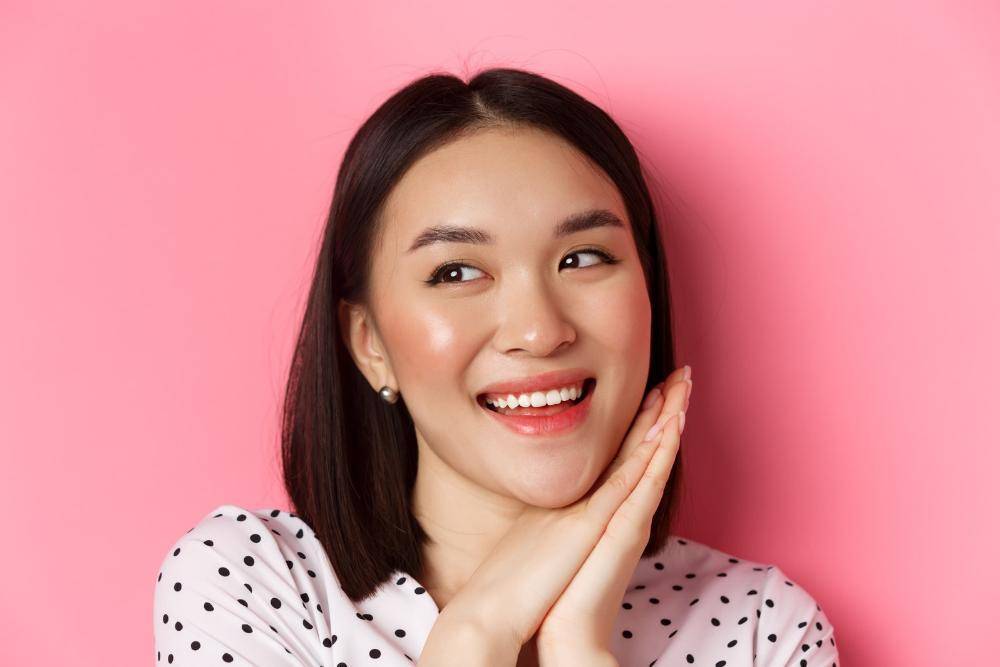 Tutorial Makeup Fresh Look untuk Menyambut Lebaran 2025