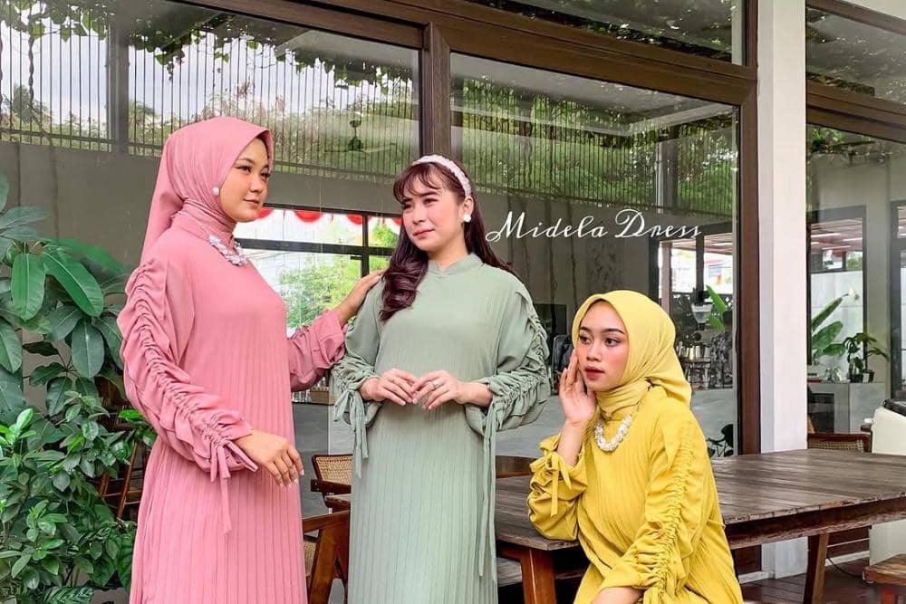 instagram.com/vinia_official