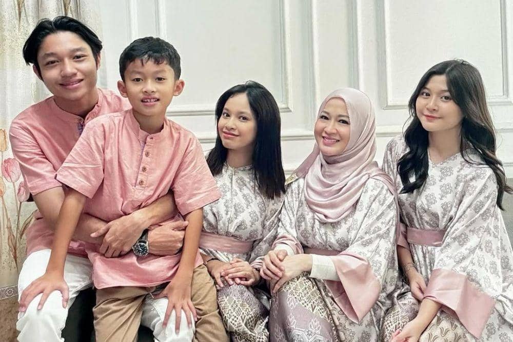 instagram.com/okieagustina_