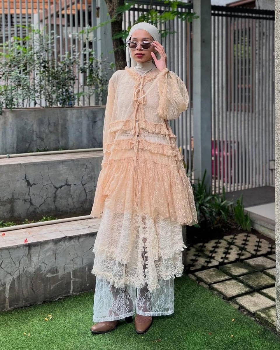 instagram.com/nadiaelok