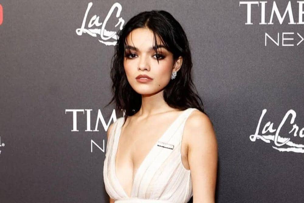 instagram.com/rachelzegler