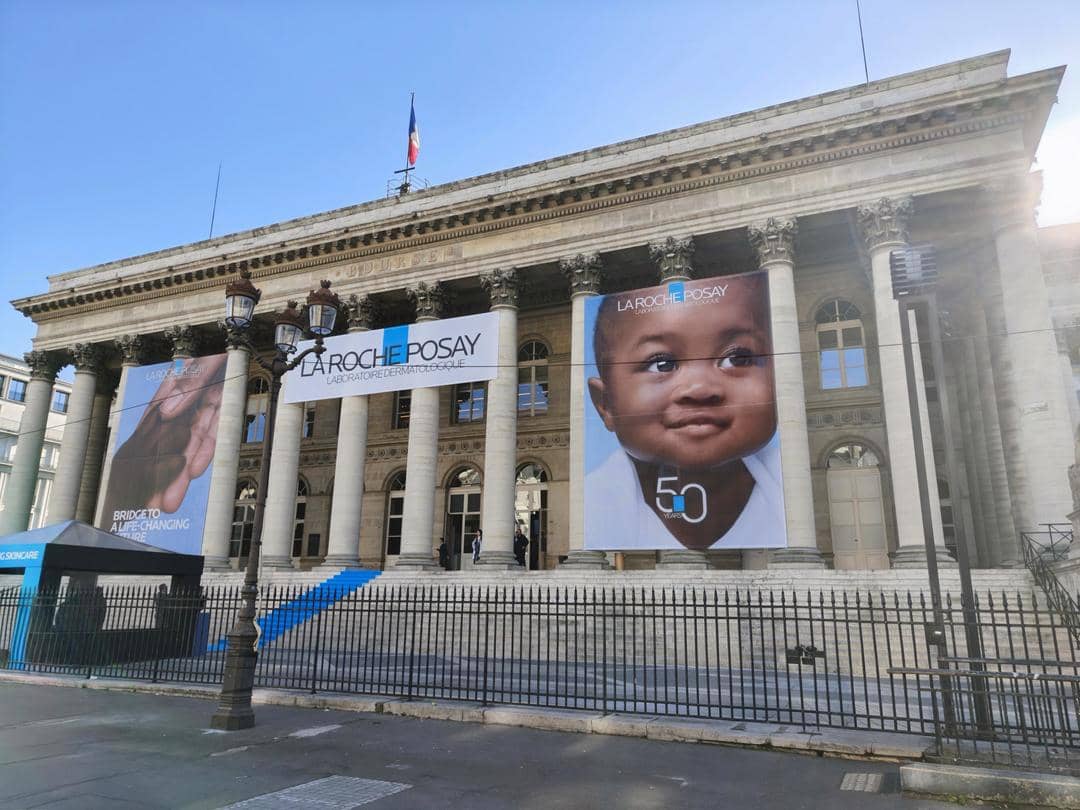 popbela.com/Ayu Utami - Palais Brongniart