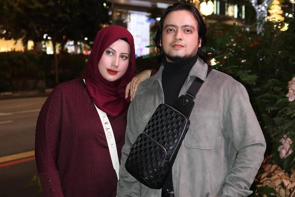 Instagram.com/@tasyiiathasyia