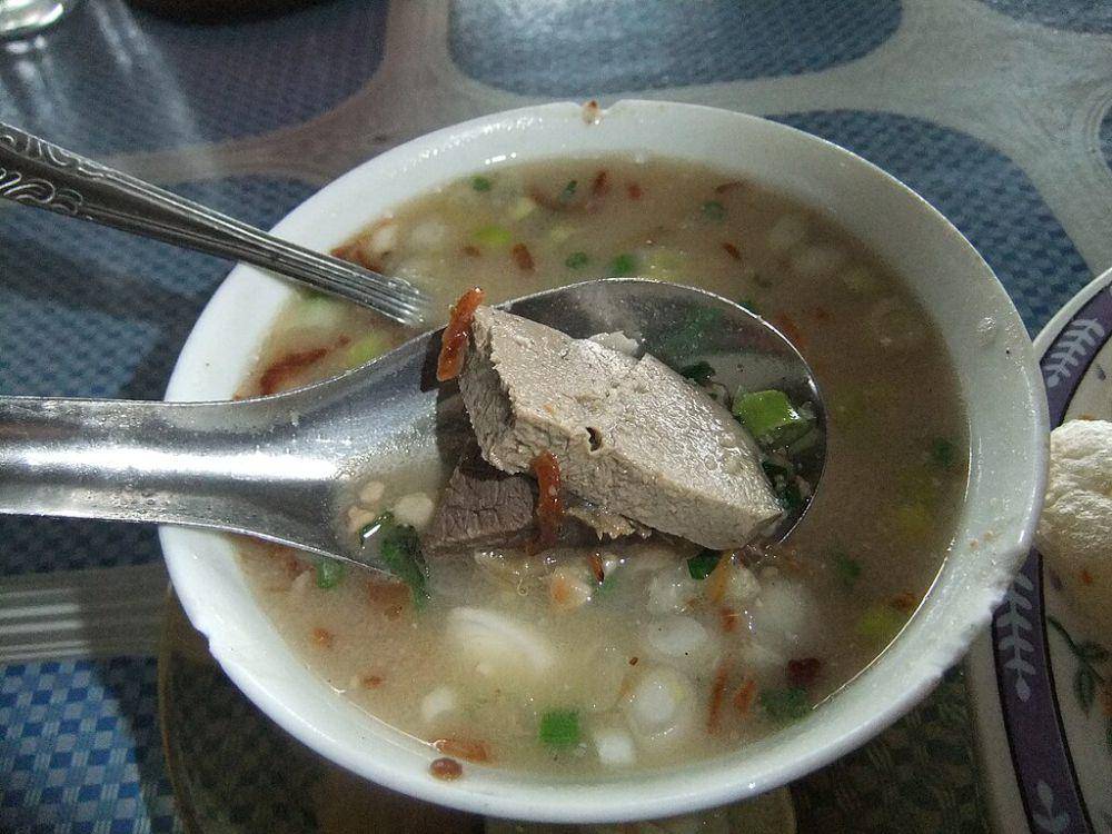 ilustrasi coto makassar (commons.wikimedia.org/Midori)