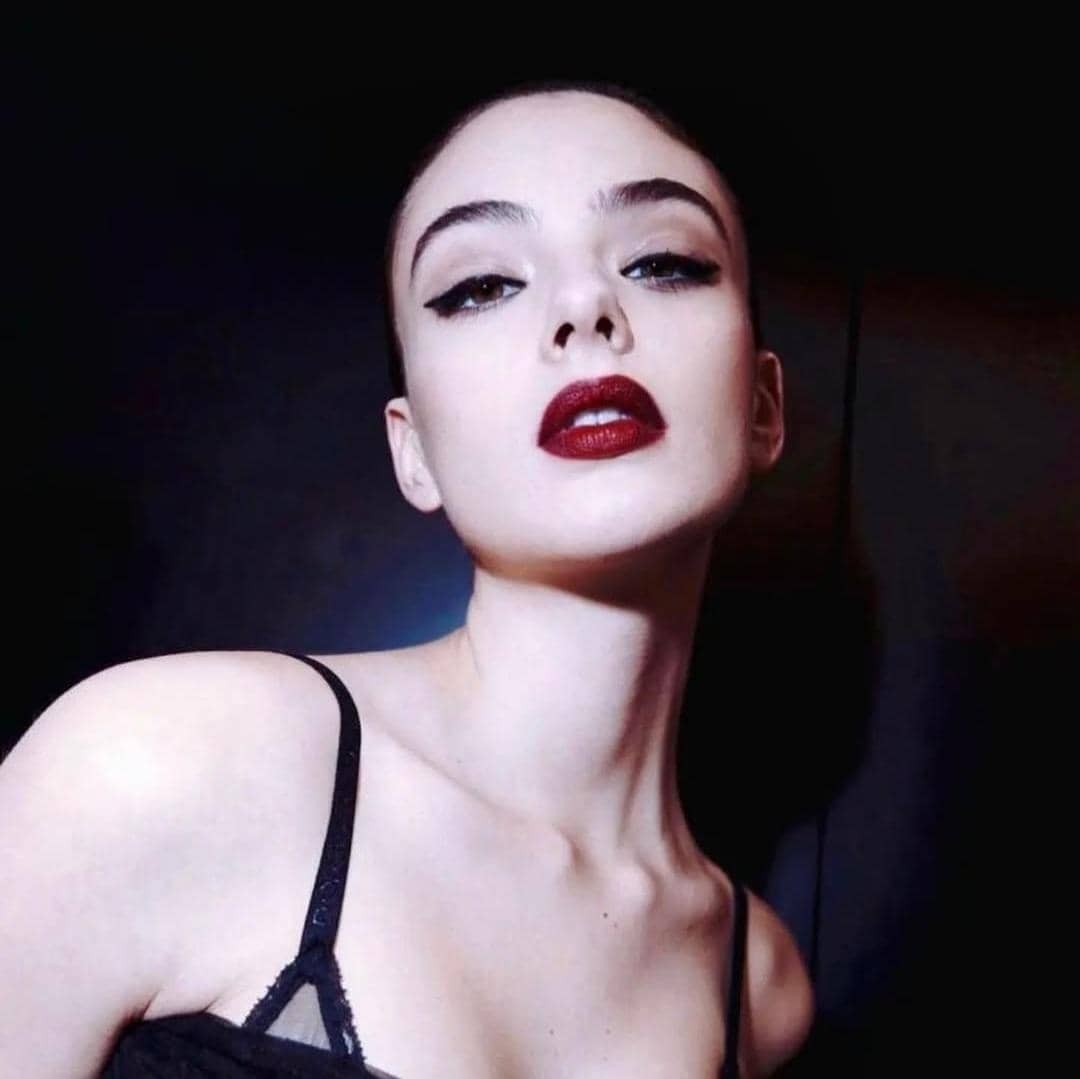 Instagram.com/devacassel