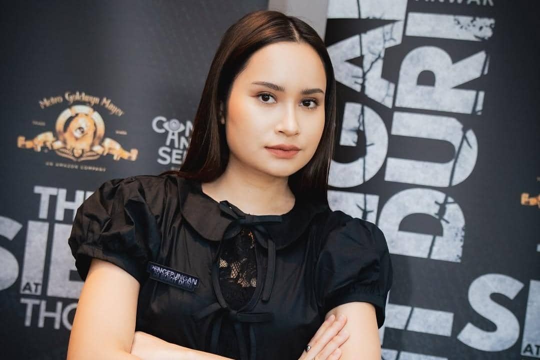 Instagram.com/SatineZaneta