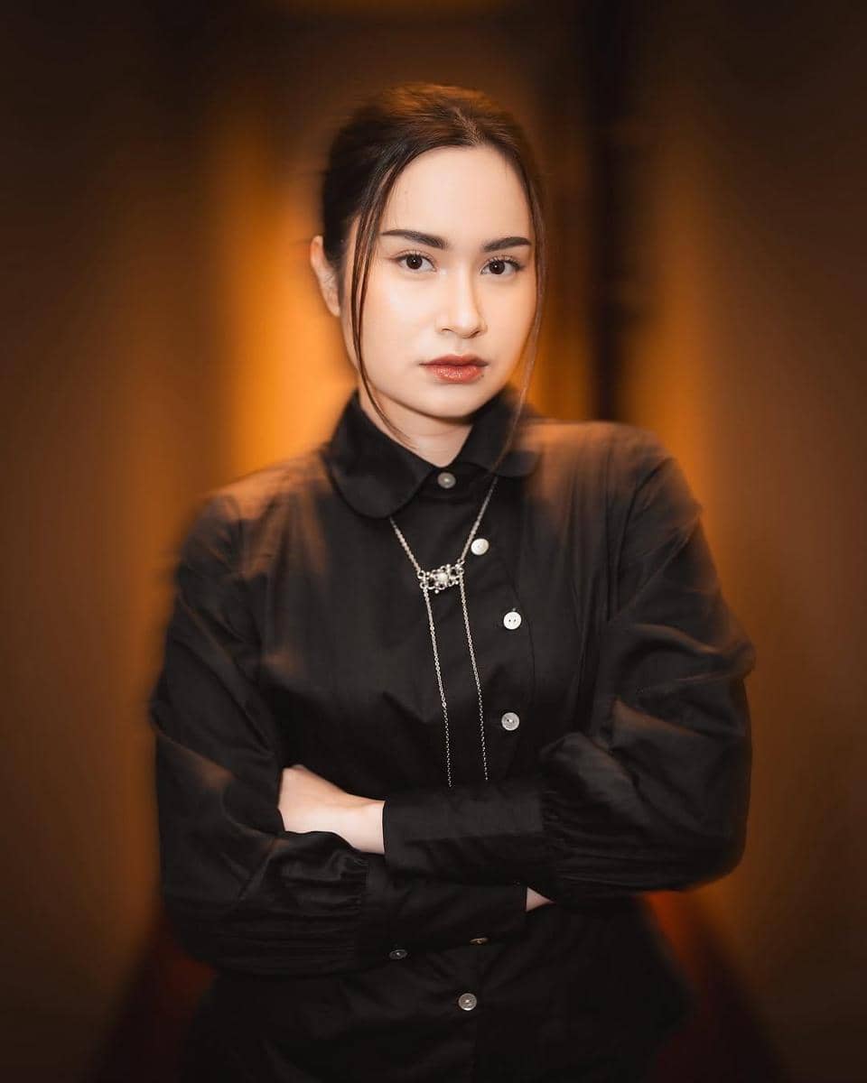 Instagram.com/SatineZaneta