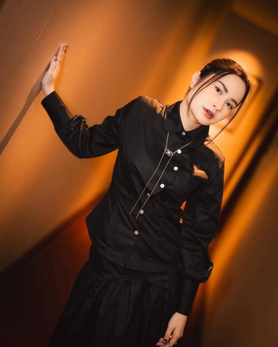 Instagram.com/SatineZaneta