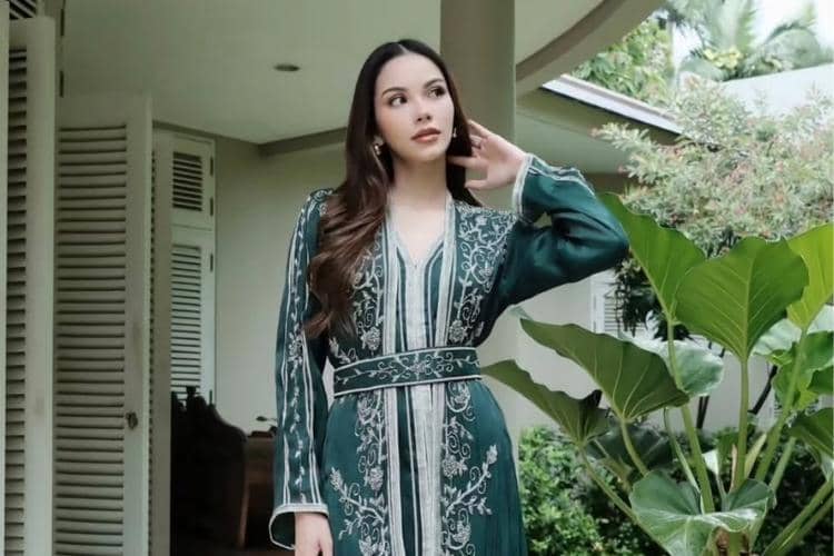 instagram.com/alyssadaguise