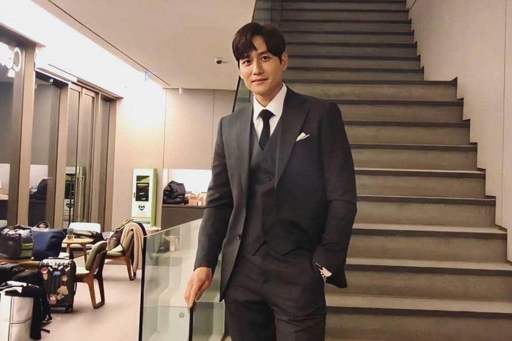 instagram.com/haejunpark0614