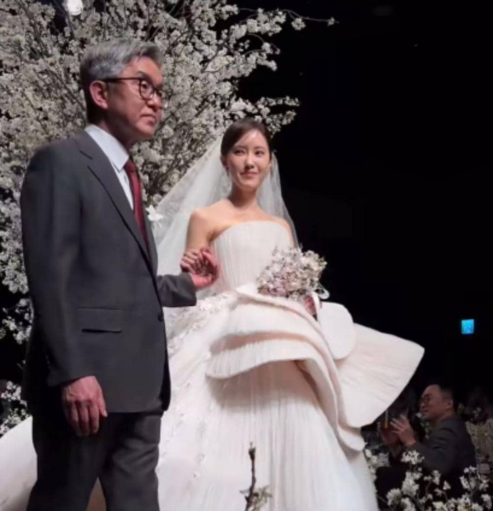 Instagram.com/hyominnn