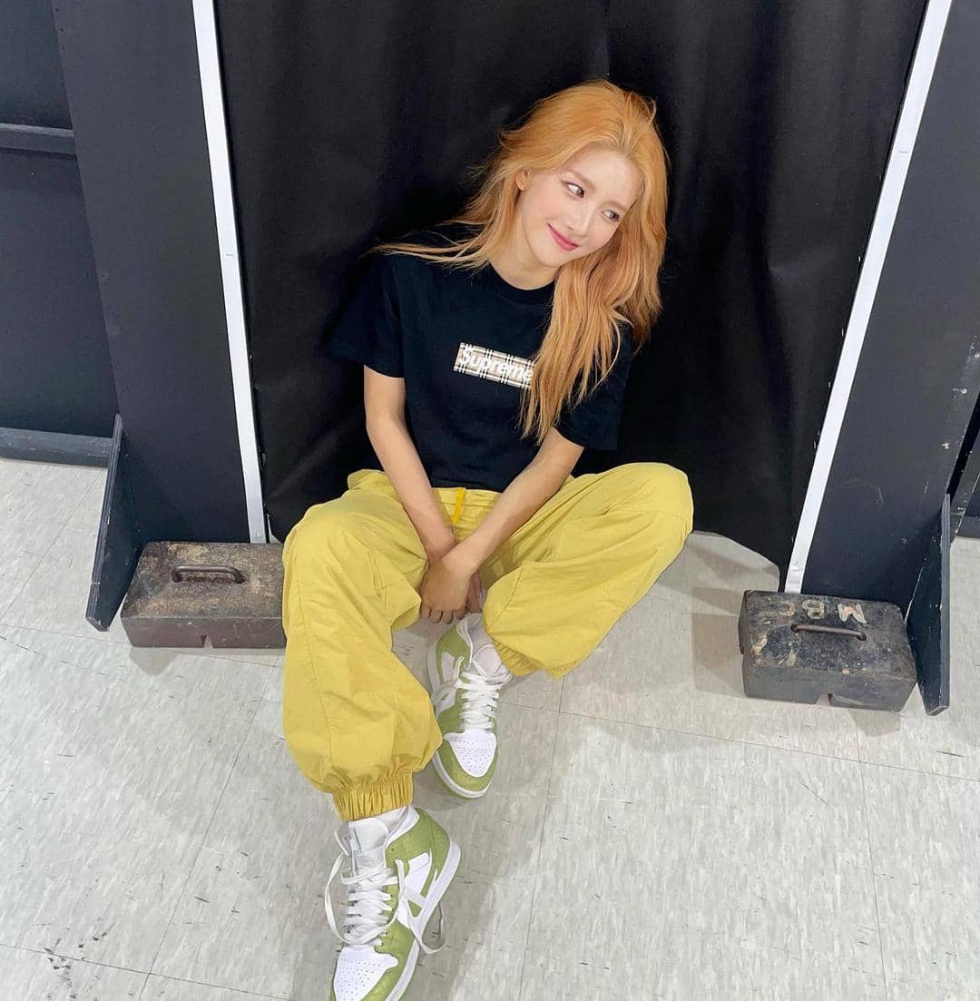 instagram.com/exy_s2