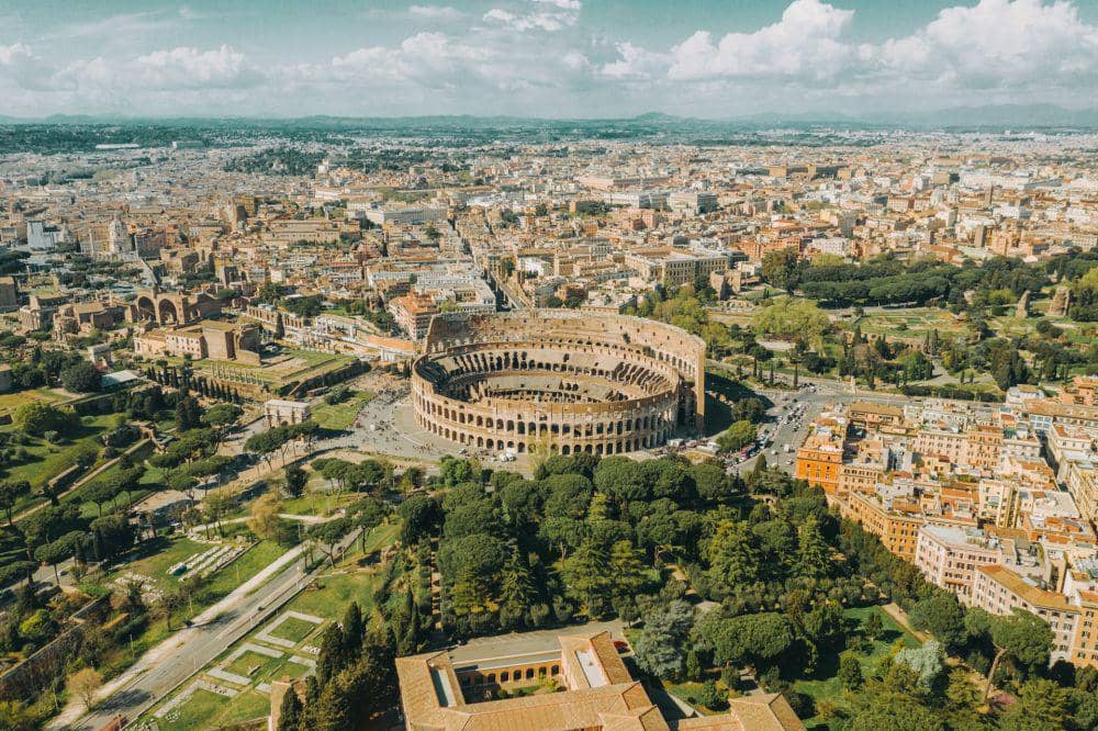 Roma, Italia (unsplash.com/Spencer Davis)