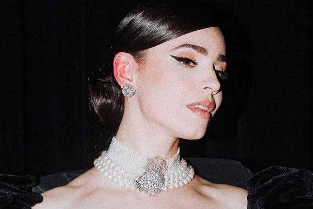 instagram.com/sofiacarson